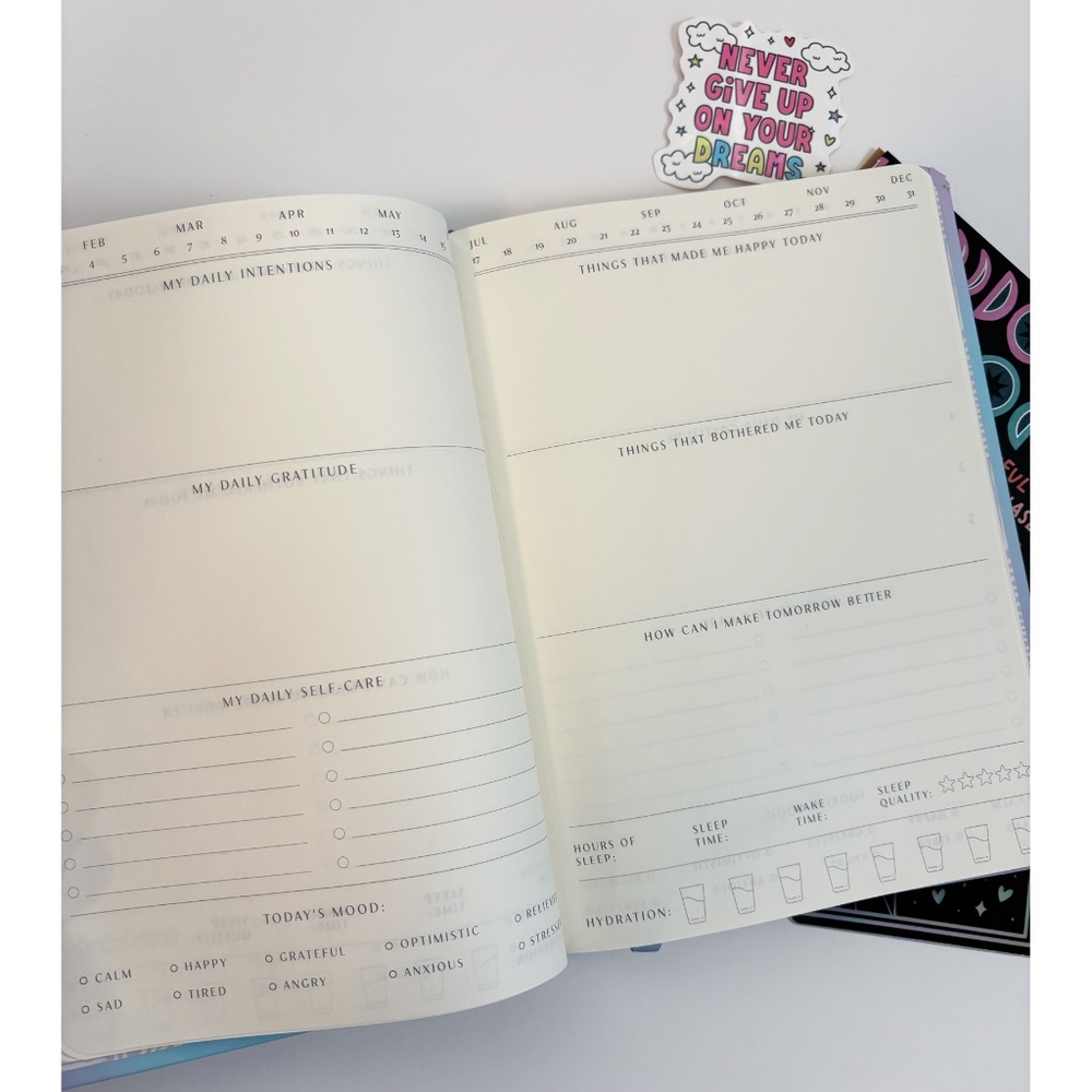 NEW Bundle of guided wellness journal and stationery - Picture 2 of 6
